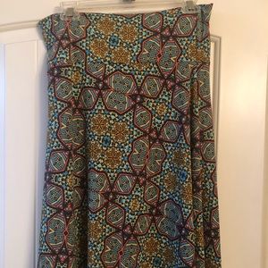 Lularoe azure skirt i. EUC